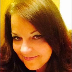 Meet your Posher, Becky